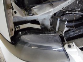 2004 FORD MUSTANG CPE WHITE 3.9L AT F19052